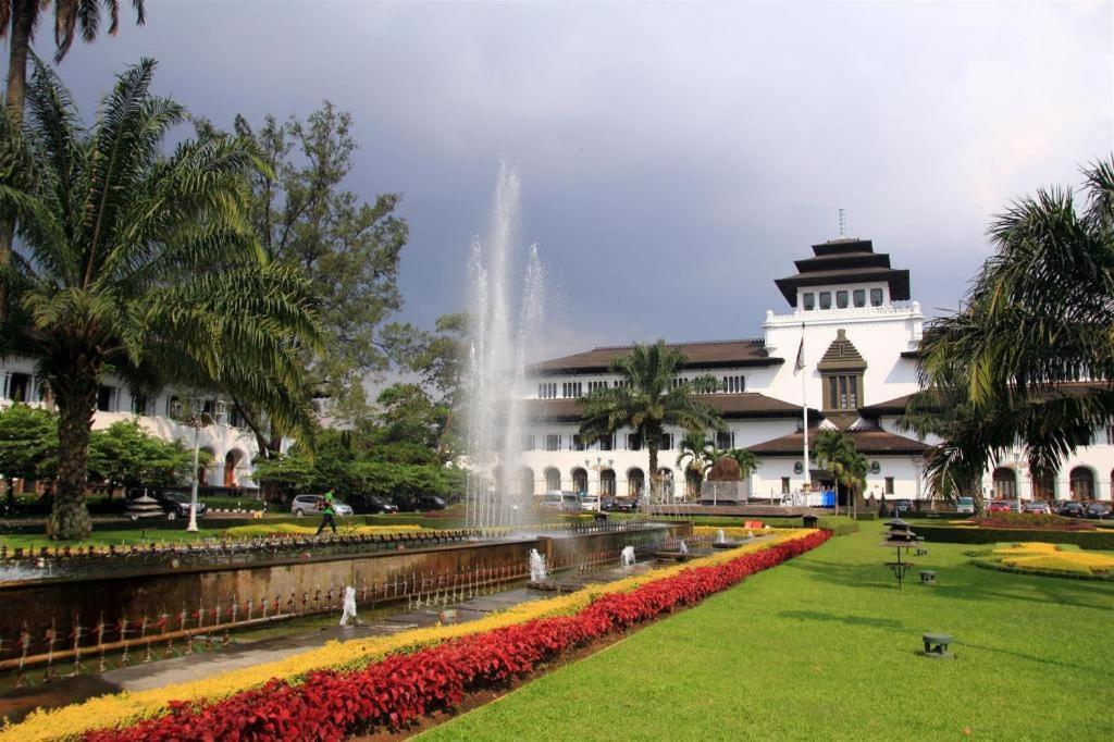 I Sleep Hotel Bandung Exterior foto